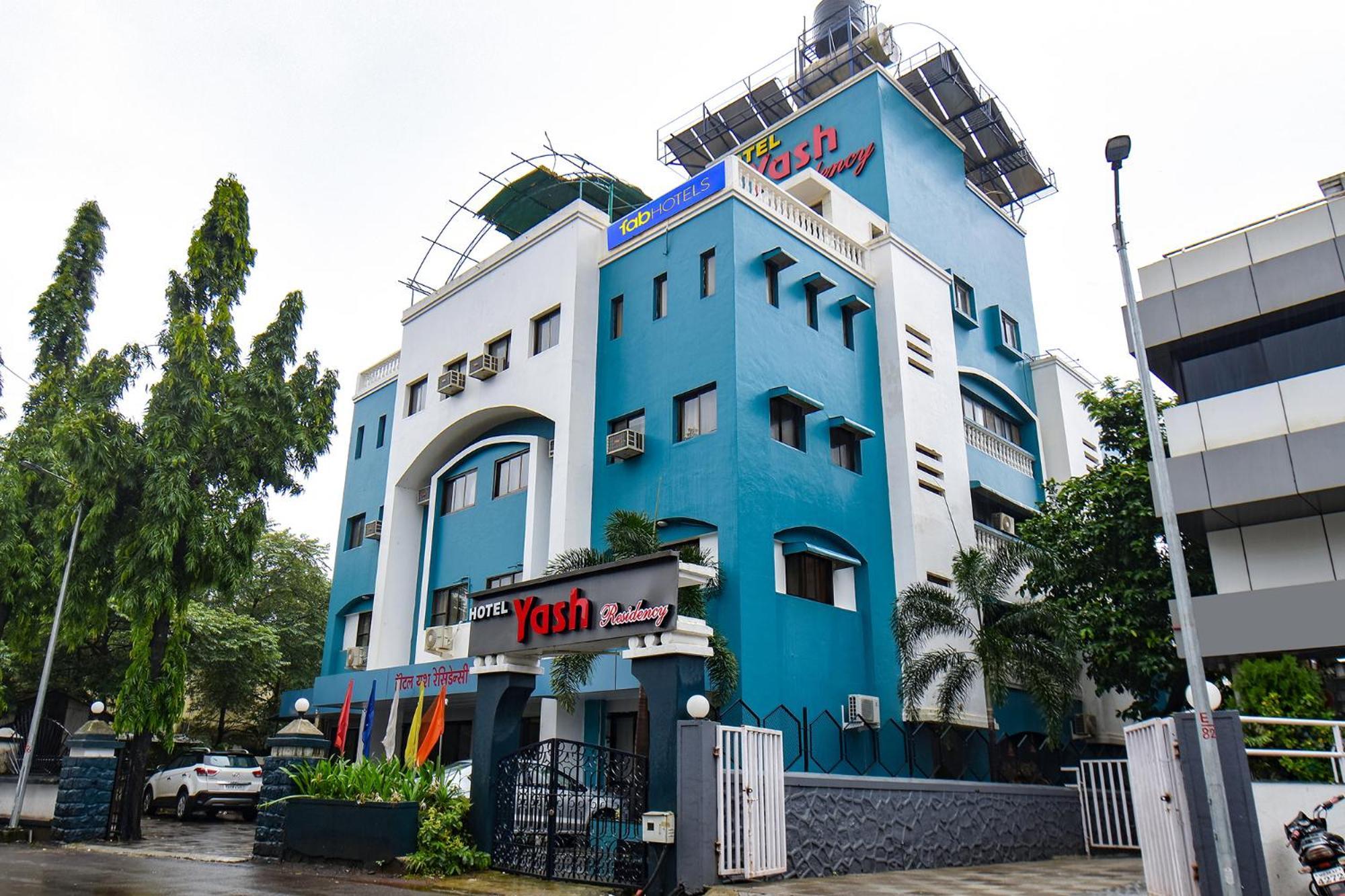 Fabhotel Prime Yash Residency - Nr Lonavala Railway Station Extérieur photo