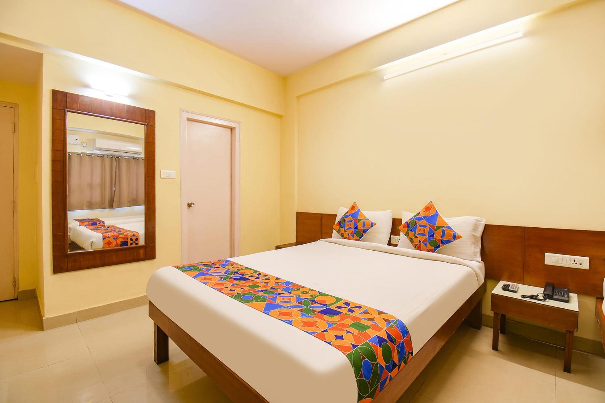 Fabhotel Prime Yash Residency - Nr Lonavala Railway Station Extérieur photo