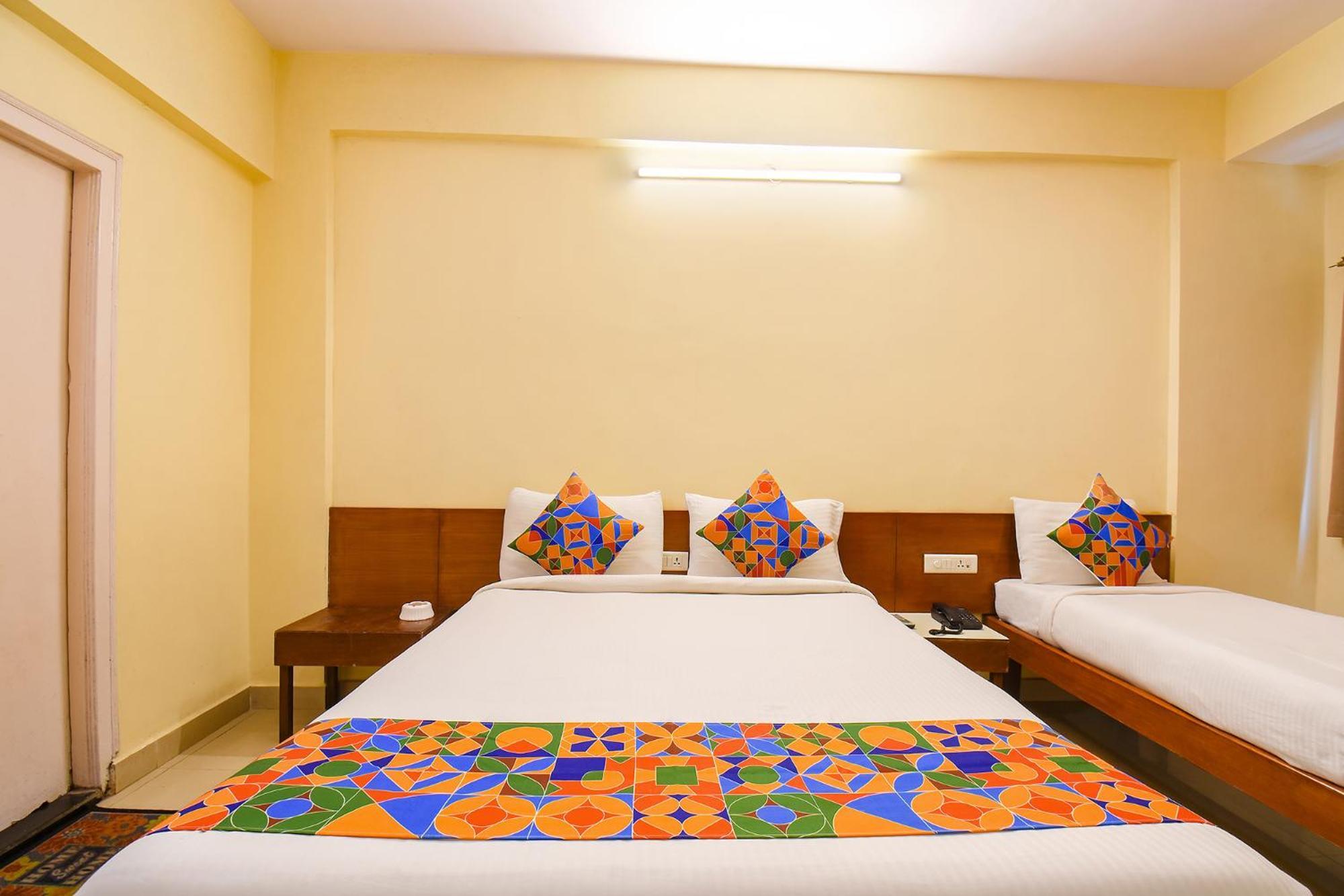 Fabhotel Prime Yash Residency - Nr Lonavala Railway Station Extérieur photo